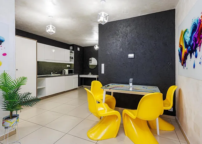 Baltic Cliff מלון דירות נישורזה